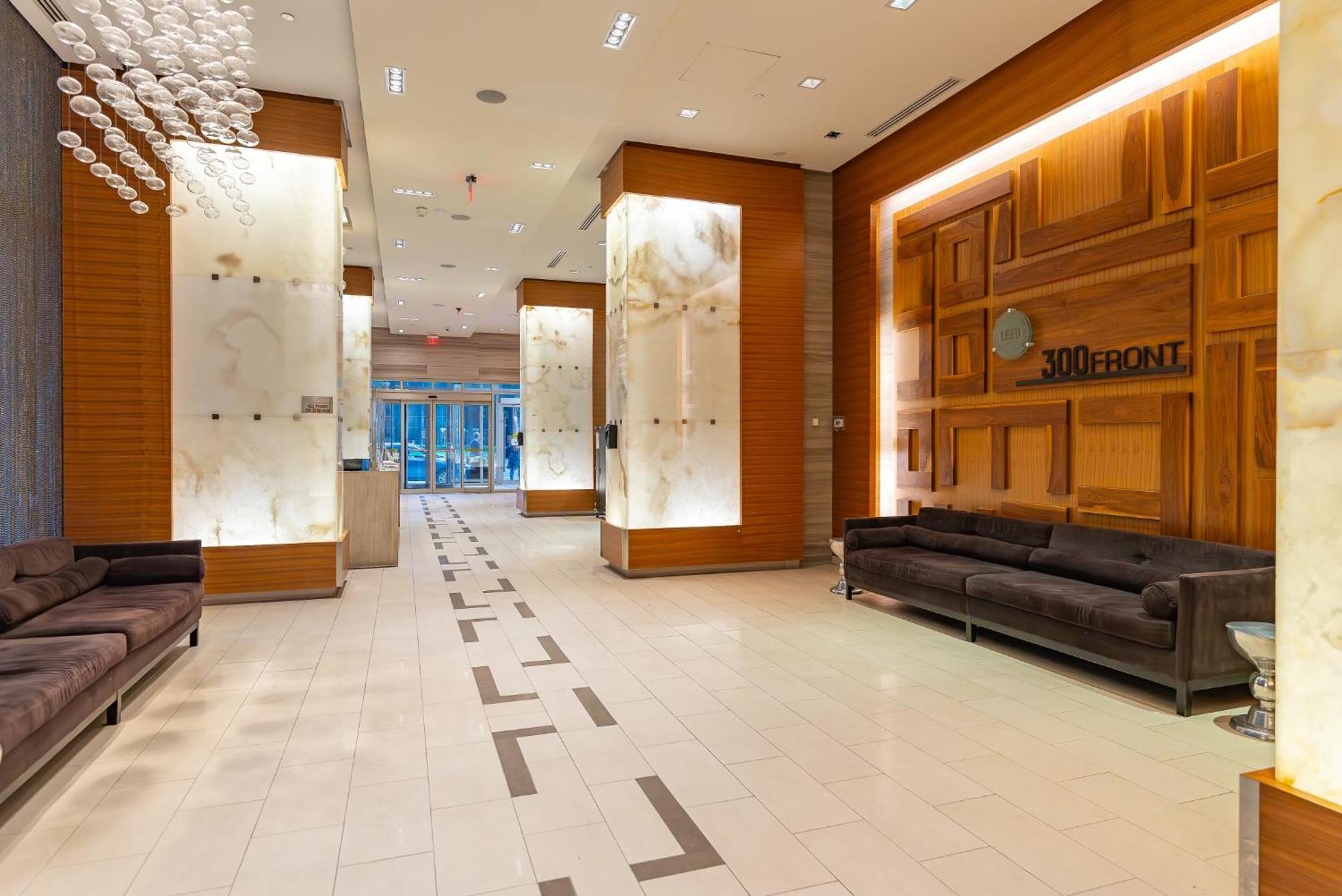 Appartamento 2Br 2Bth Apt-Rogers Center-Cn Tower-Free Parking Toronto Esterno foto