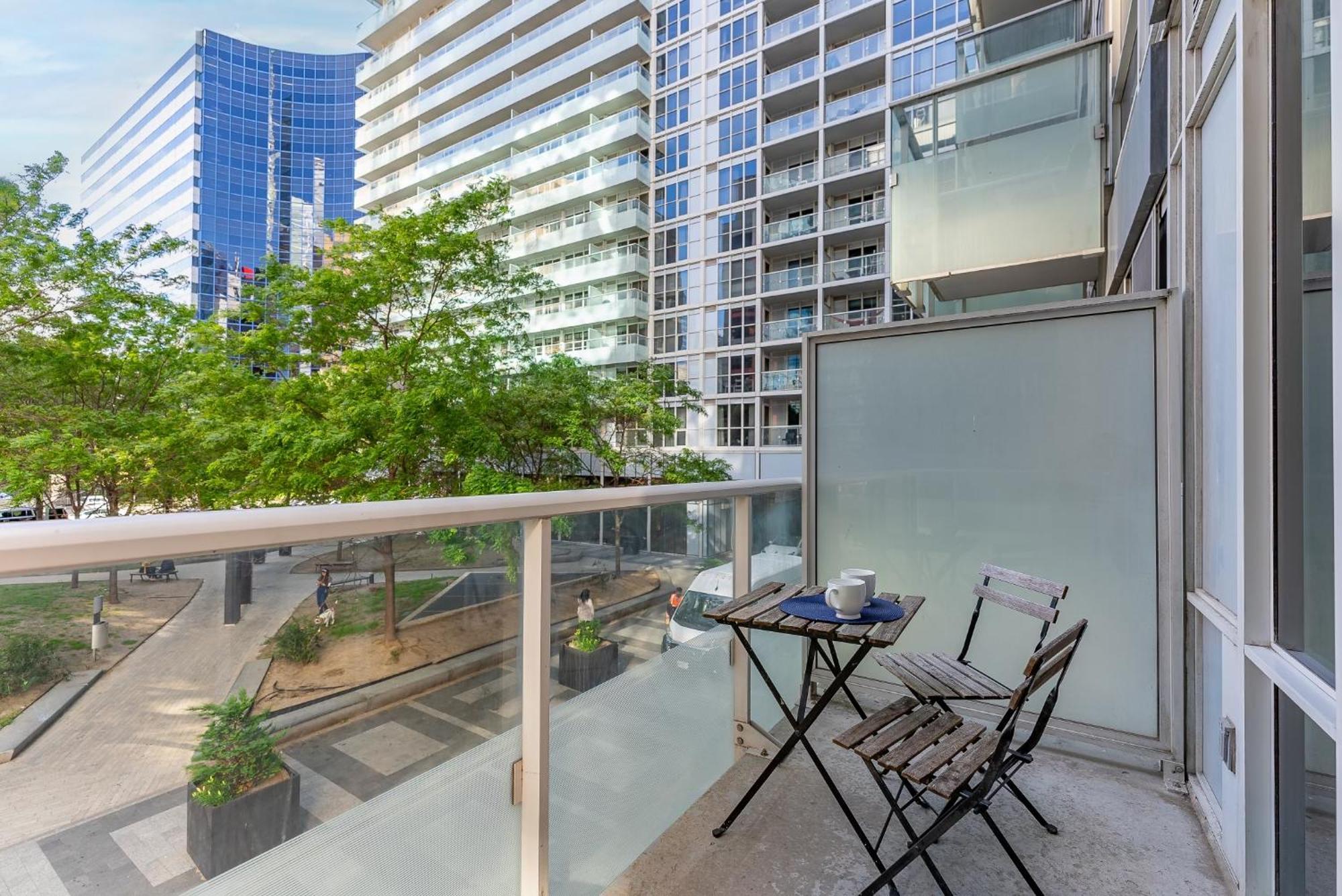 Appartamento 2Br 2Bth Apt-Rogers Center-Cn Tower-Free Parking Toronto Esterno foto
